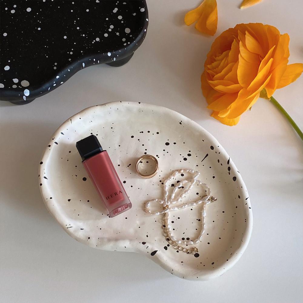 스플레터 트레이 2colors 도트 달마시안 무늬 악세사리 보관 향수 캔들 받침대 화장대 인테리어 소품 오브제 집들이 선물