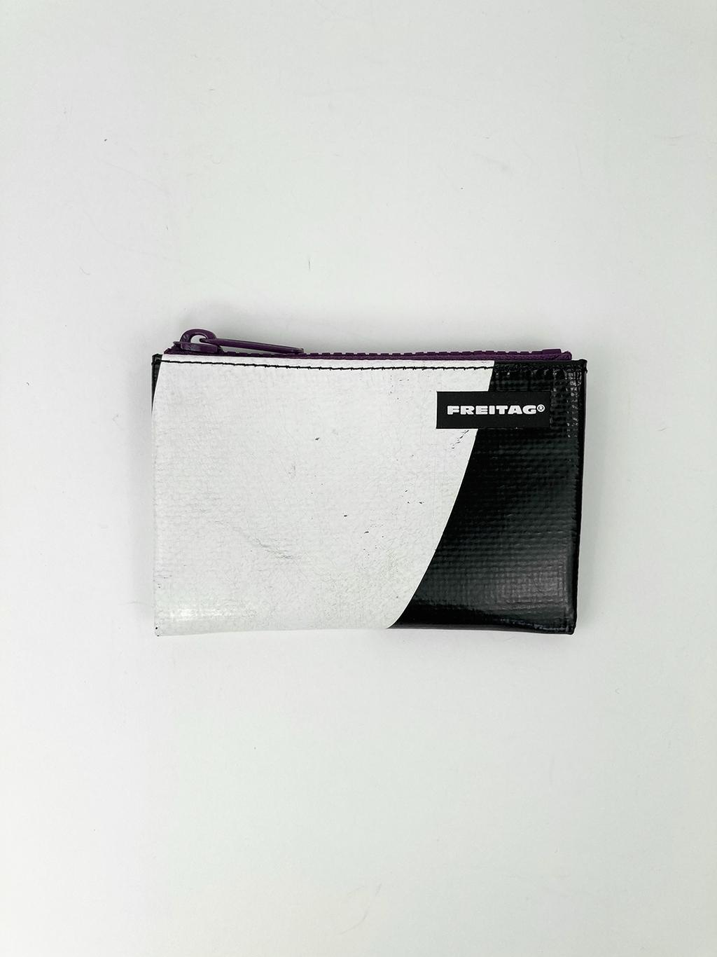 FREITAG 프라이탁 블레어 카드지갑 동전지갑 F05 Blair 화이트 블랙