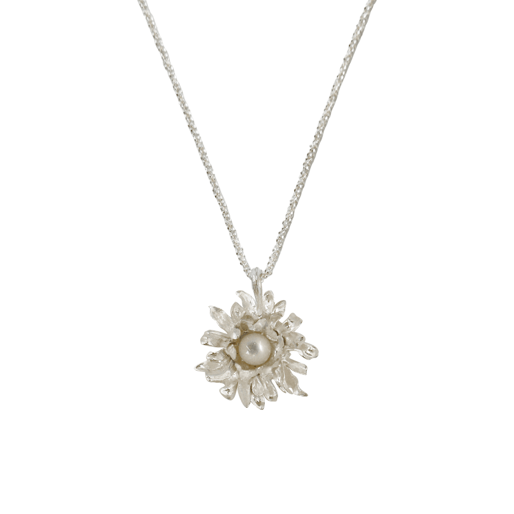 Withered flower Necklace