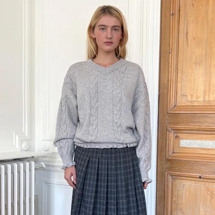 SN Cable V-neck Pullover (Grey)