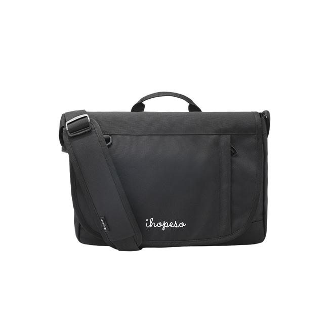 라이트 메신저백