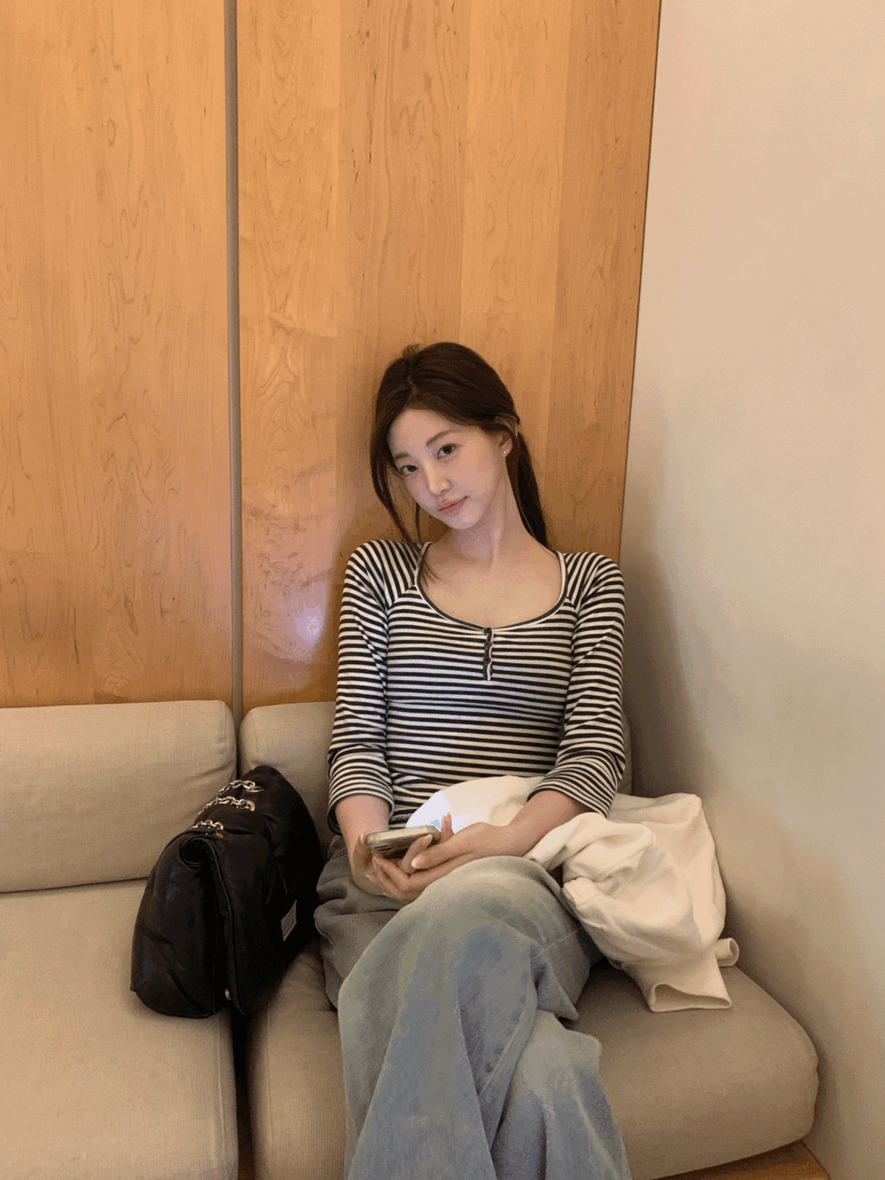 제니오 [made] 벨라 7부 스트라이프 버튼티