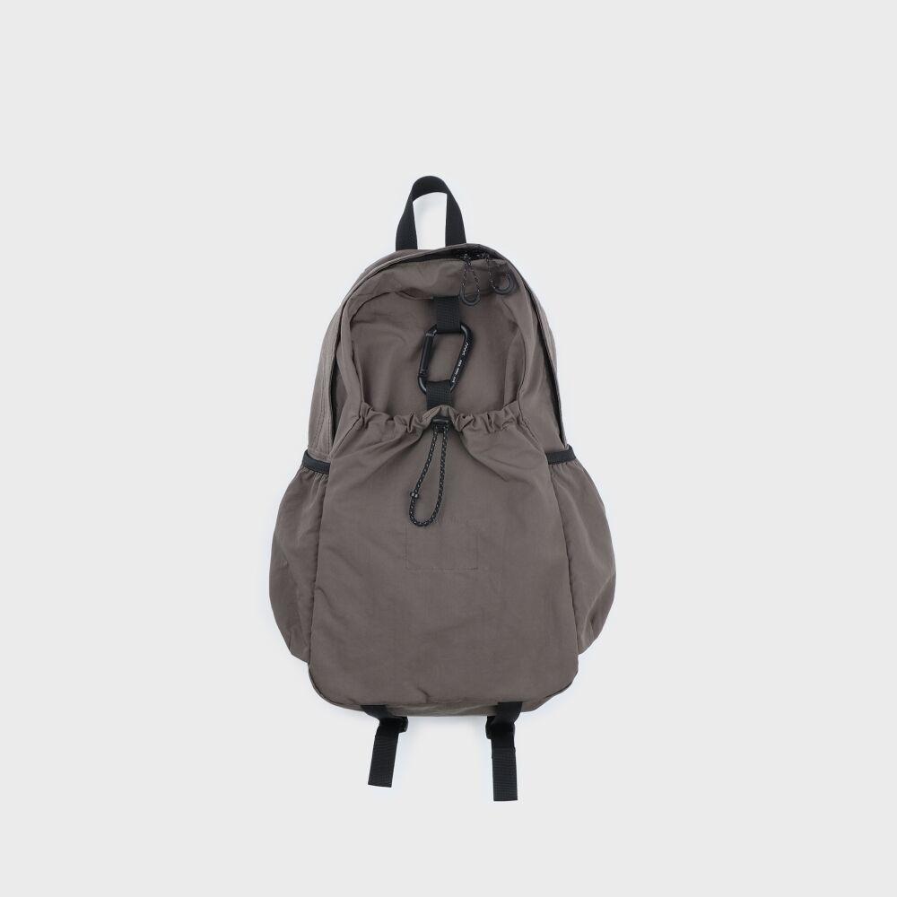 mmo backpack 075 / nylon twill mocha