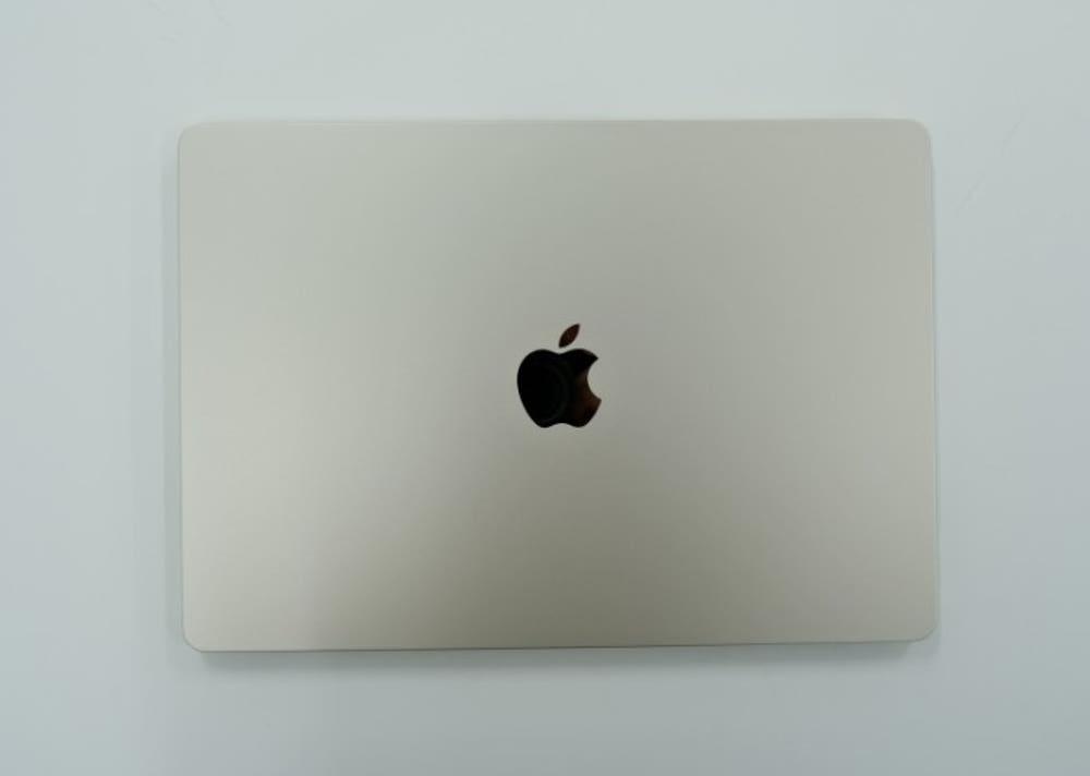 [애플 맥북] 애플 2023 맥북 에어 15 M2 512기가 SSD / 8기가 메모리 / 35W 듀얼 충전기 스타라이트 (국내 정식 발매 제품) MQKV3KH/A