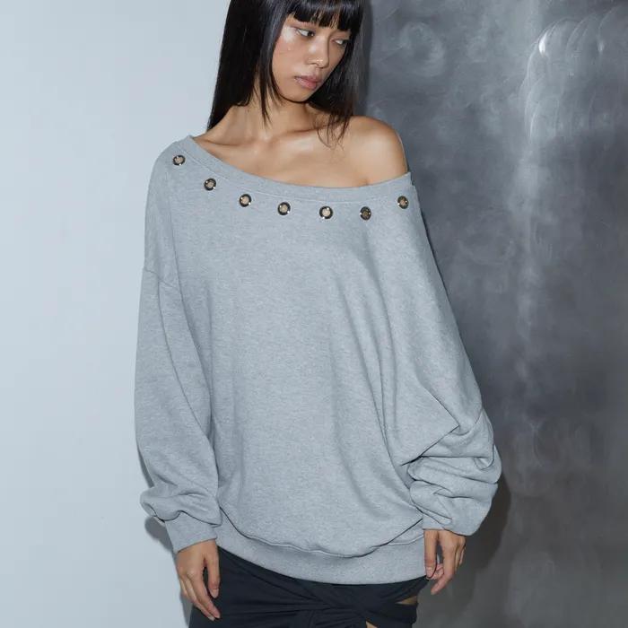 Unbalance Stud Sweatshirt (GRAY)