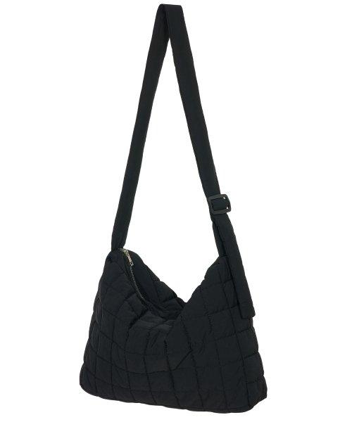 퀄팅 메신저 크로스 백 블랙