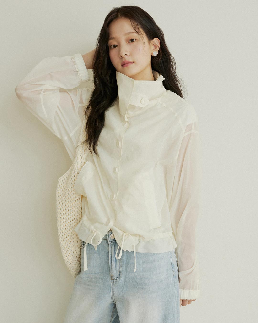 Lace back label ribbon string summer blouson - cream