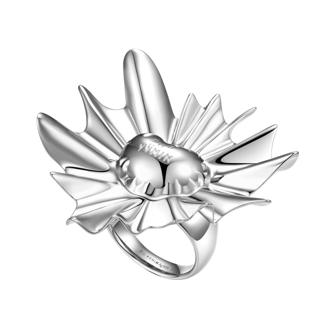ElectricGirl / Heart with skirts Ring - 9