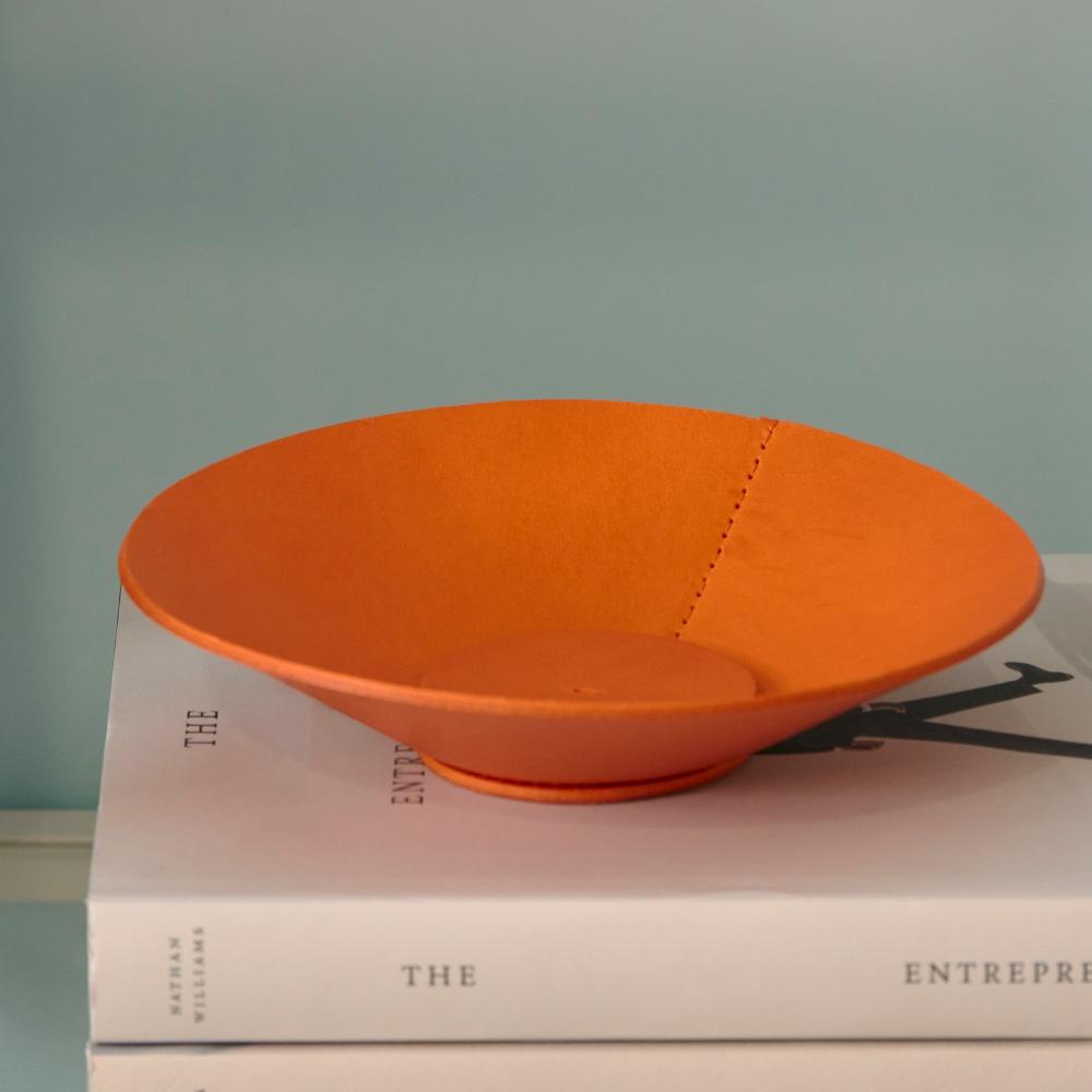 Round Tray Orange 가죽 트레이
