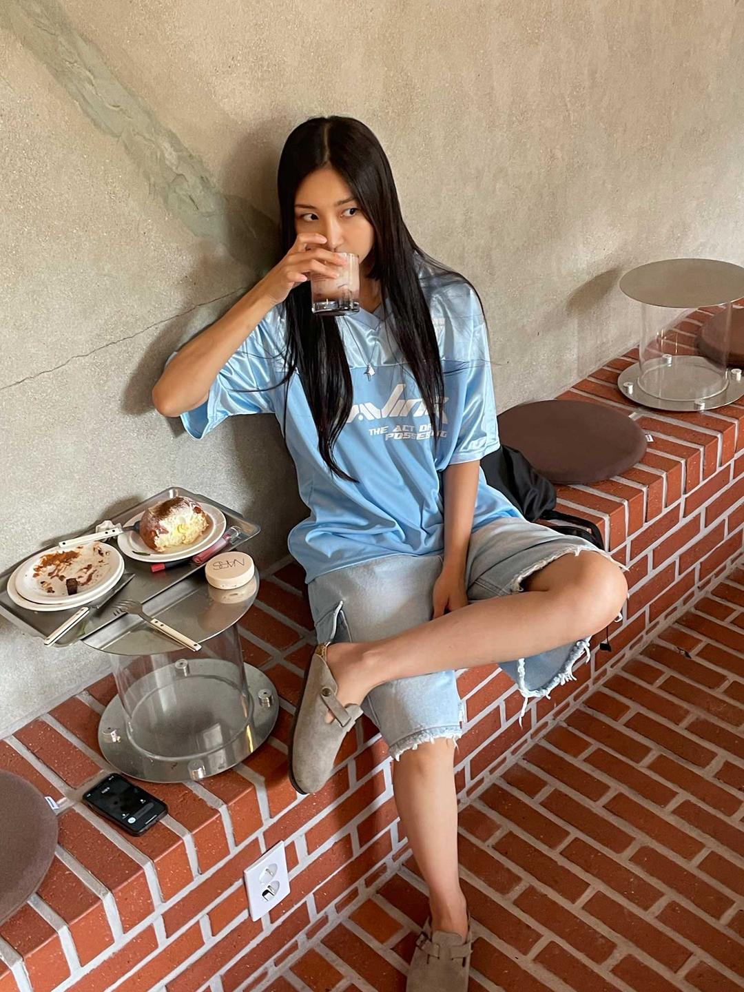 풋볼 오버핏 메탈 져지 반팔티