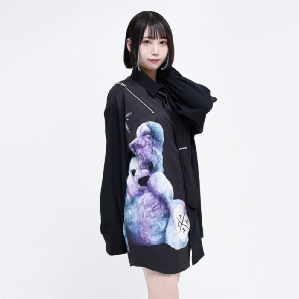 트라바스도쿄 셔츠 곰 프린트 빅 넥타이달린