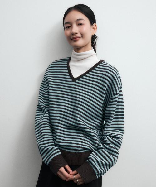 (우먼) 브이넥 스트라이프 니트_브라운