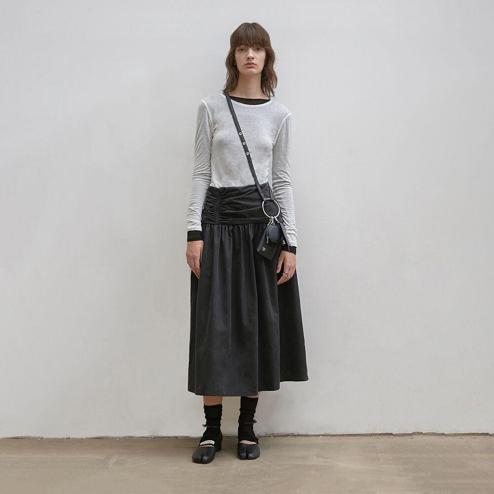 YOKE FLARE SKIRT [BLACK]