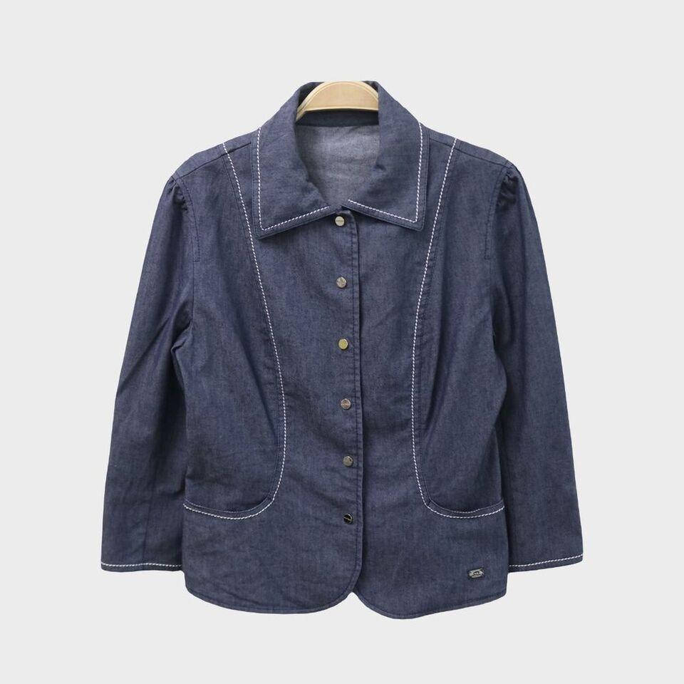 COURREGESWOMEN S