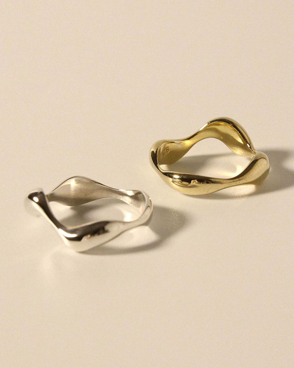 [925 silver] R-200 / unbalanced wave point ring (2color)