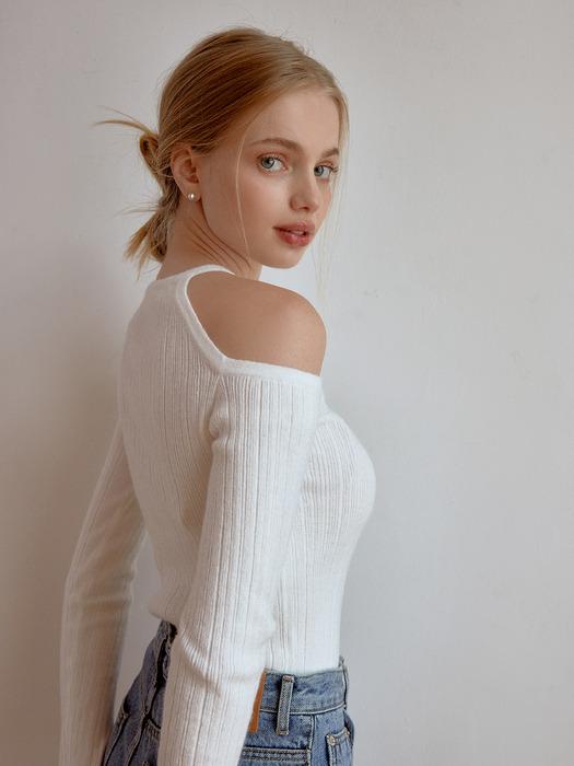 Betty open shoulder knit (ivory)