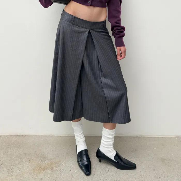 LOW RISE MIDI SKIRT (grey)