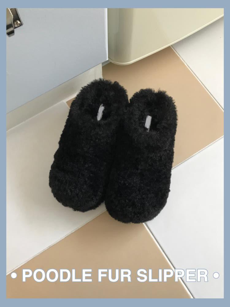 POODLE FUR SLIPPER (BLACK)