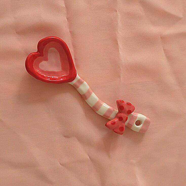 핑크 하트 수저