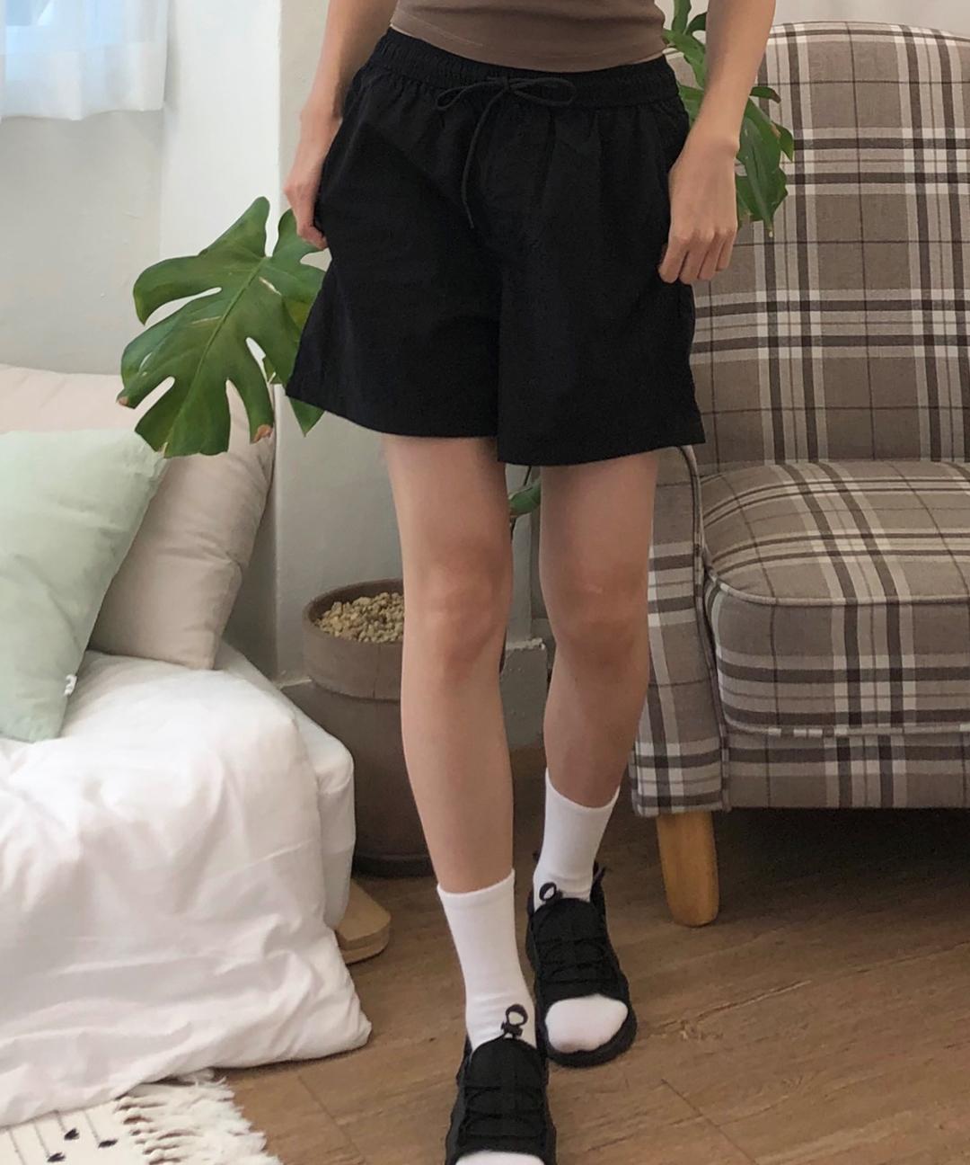 스파오 여성 라이트 밴딩 쇼츠 (나일론)_SPTHF37G01