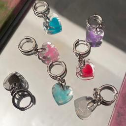 (Gomgom) Resin Heart Charm Earring