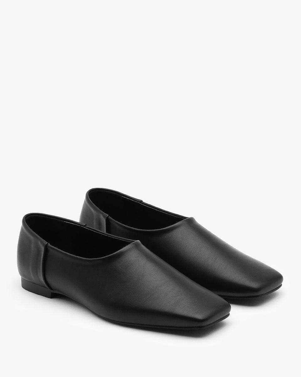 NOUV Square Flats_Black