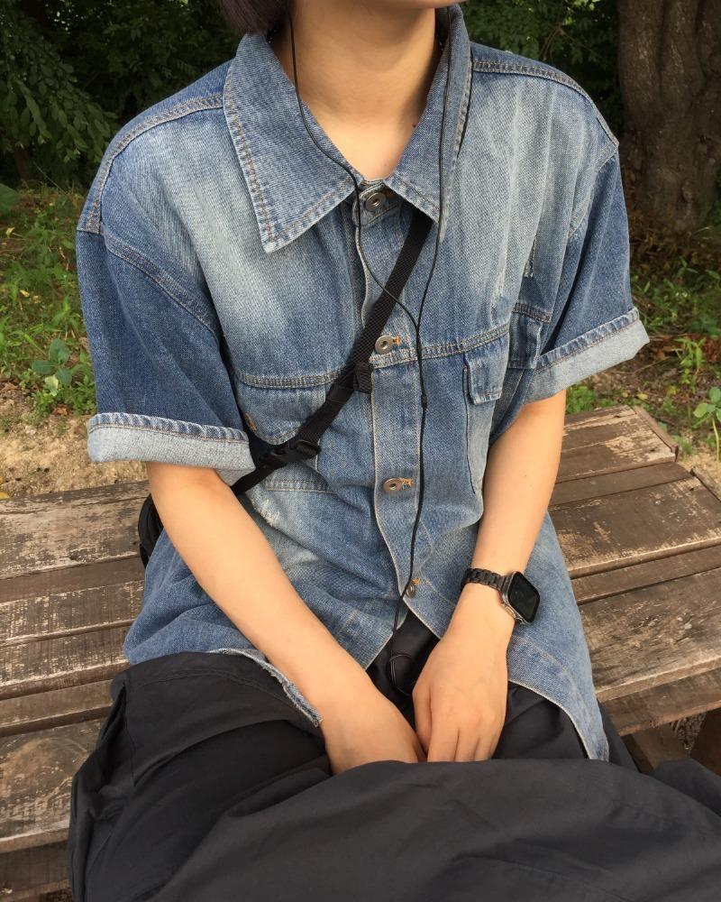 이오 반팔 데님 자켓