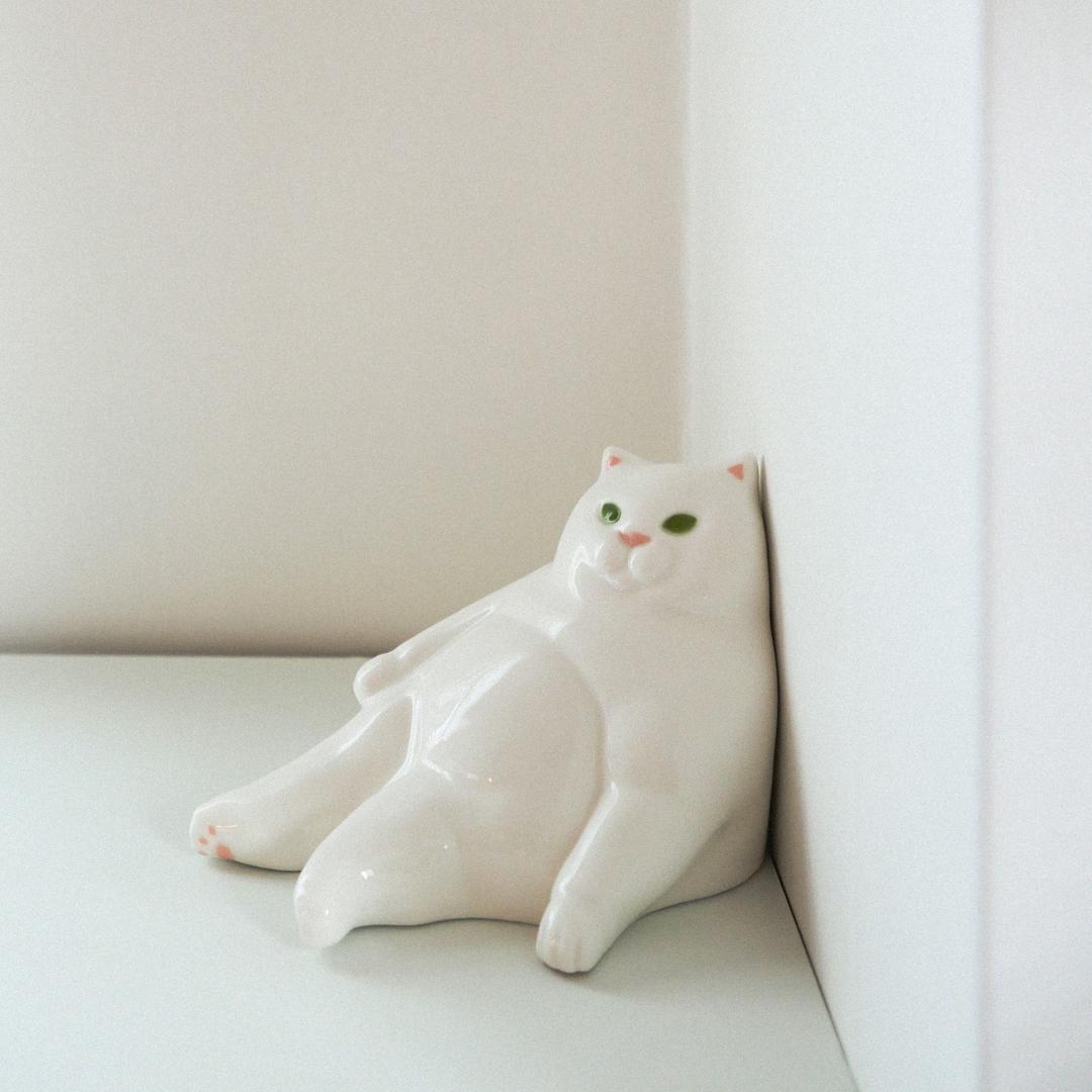 be lazy : bookend 01