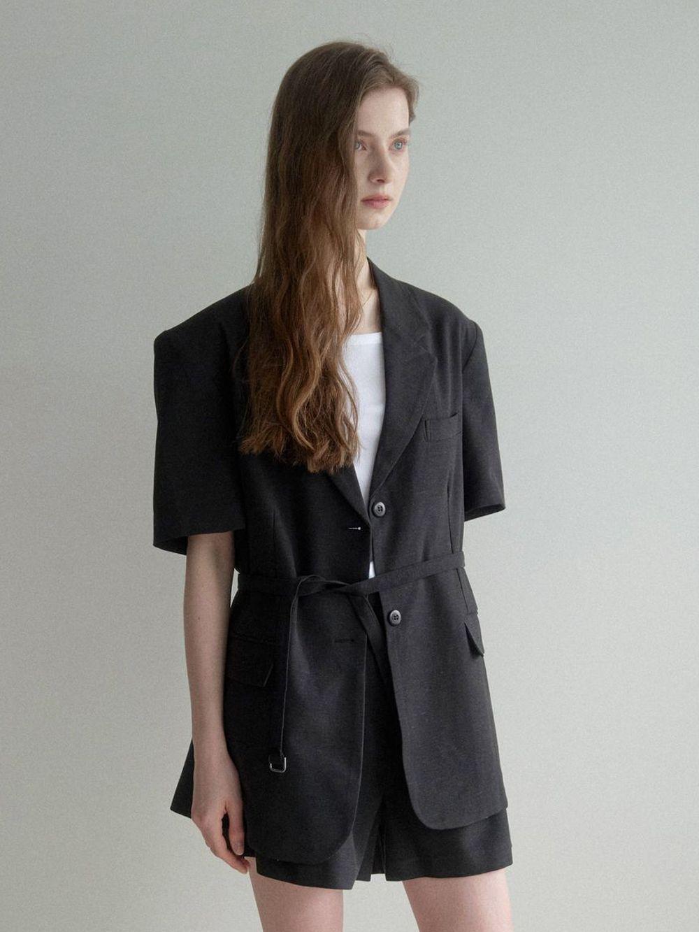 Over Belt Linen Jacket (Black)