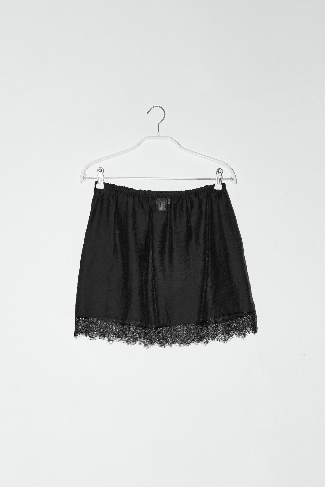 [1차 REORDER] LACE MINI SKIRT