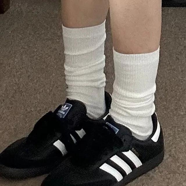 RIBBED LONG SOCKS
