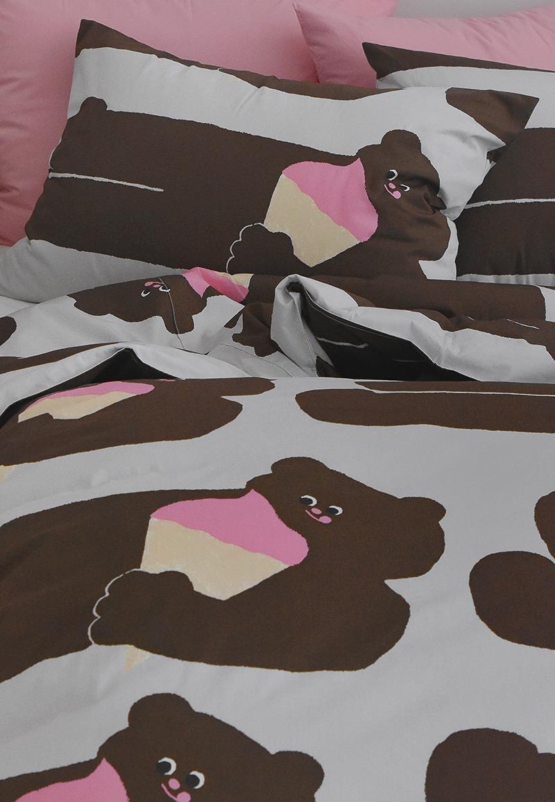A Mushy Day Duvet Cover by Gaia Stella 머시 데이 이불 커버 by 가이아 스텔라