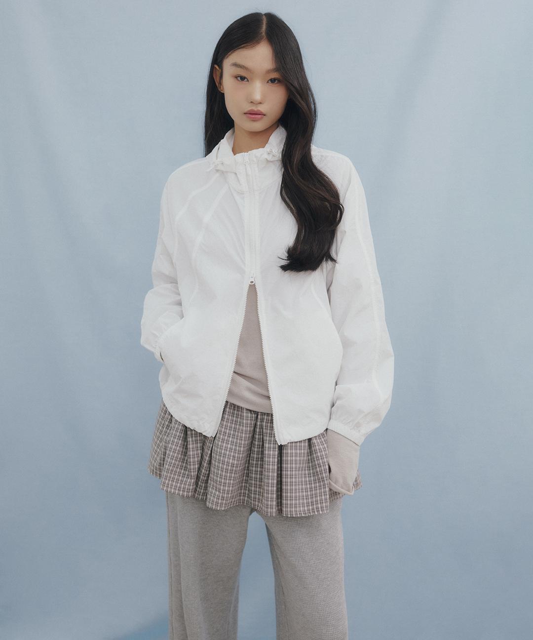 스파오 [UV차단] 라이트 후드 윈드브레이커_SPJJG25G01