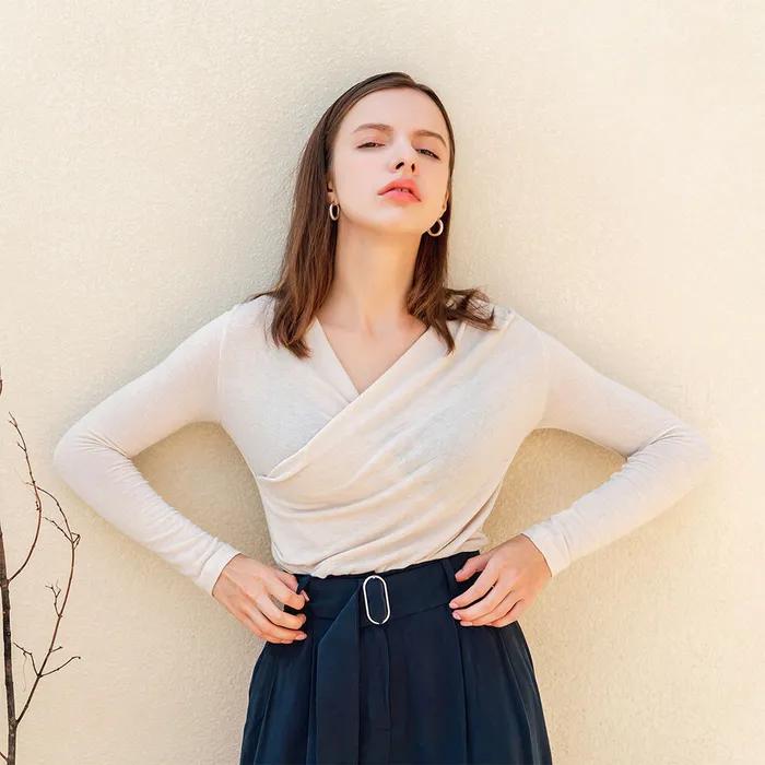 Feminine Vneck Pintuck Wrap Tshirt Cream