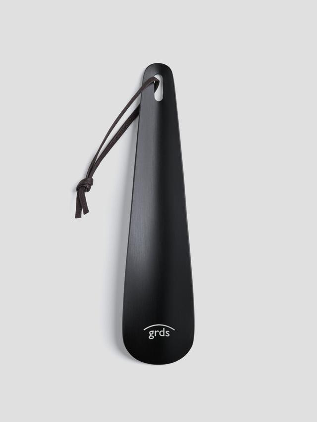 shoe horn black