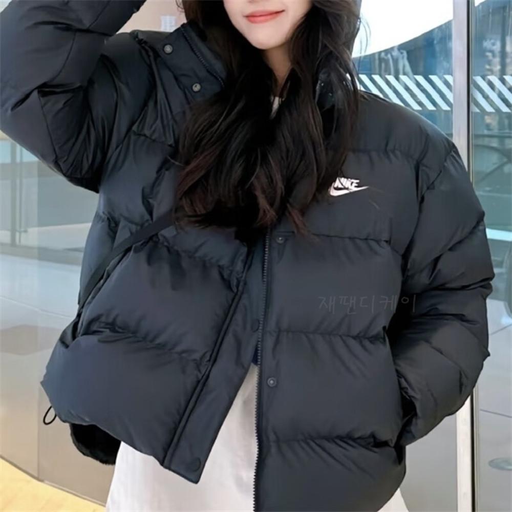 나이키 숏패딩 써마핏 메트로 푸퍼 덕 다운 후드 점퍼 FD8291-010