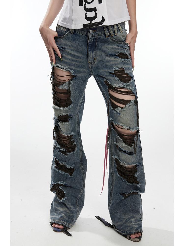 Fruitanari strap embroidered jeans