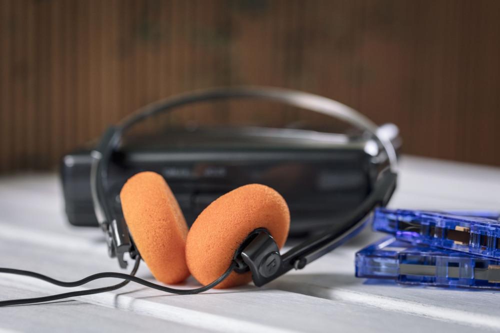 레트로 온이어 헤드폰 헤드셋 RETRO FOAM ON-EAR HEADPHONES