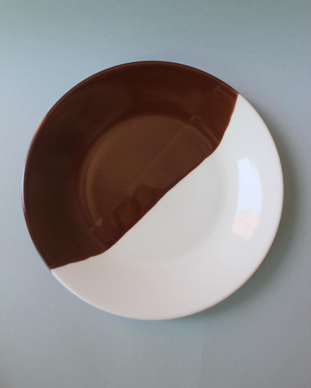chocolate plate M