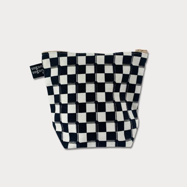 club check black pouch