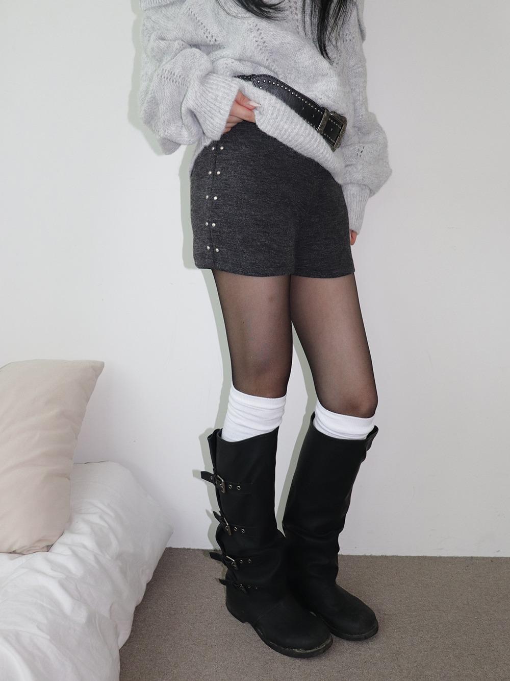 stud knit micro shorts (2 color) | 스터드 니트 마이크로 팬츠
