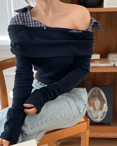 모던로브 [가을신상]레링 체크 셔츠 셔링 오프 티셔츠 - 2color 레이어드/긴소매티셔츠/긴팔티셔츠/원숄더/오프숄더/체크/셔링