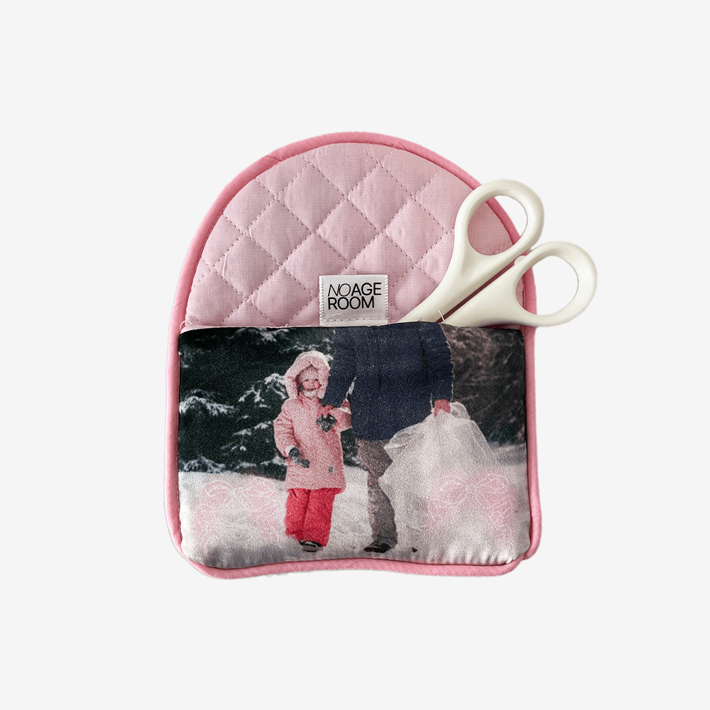 padded pocket (s) snow girl