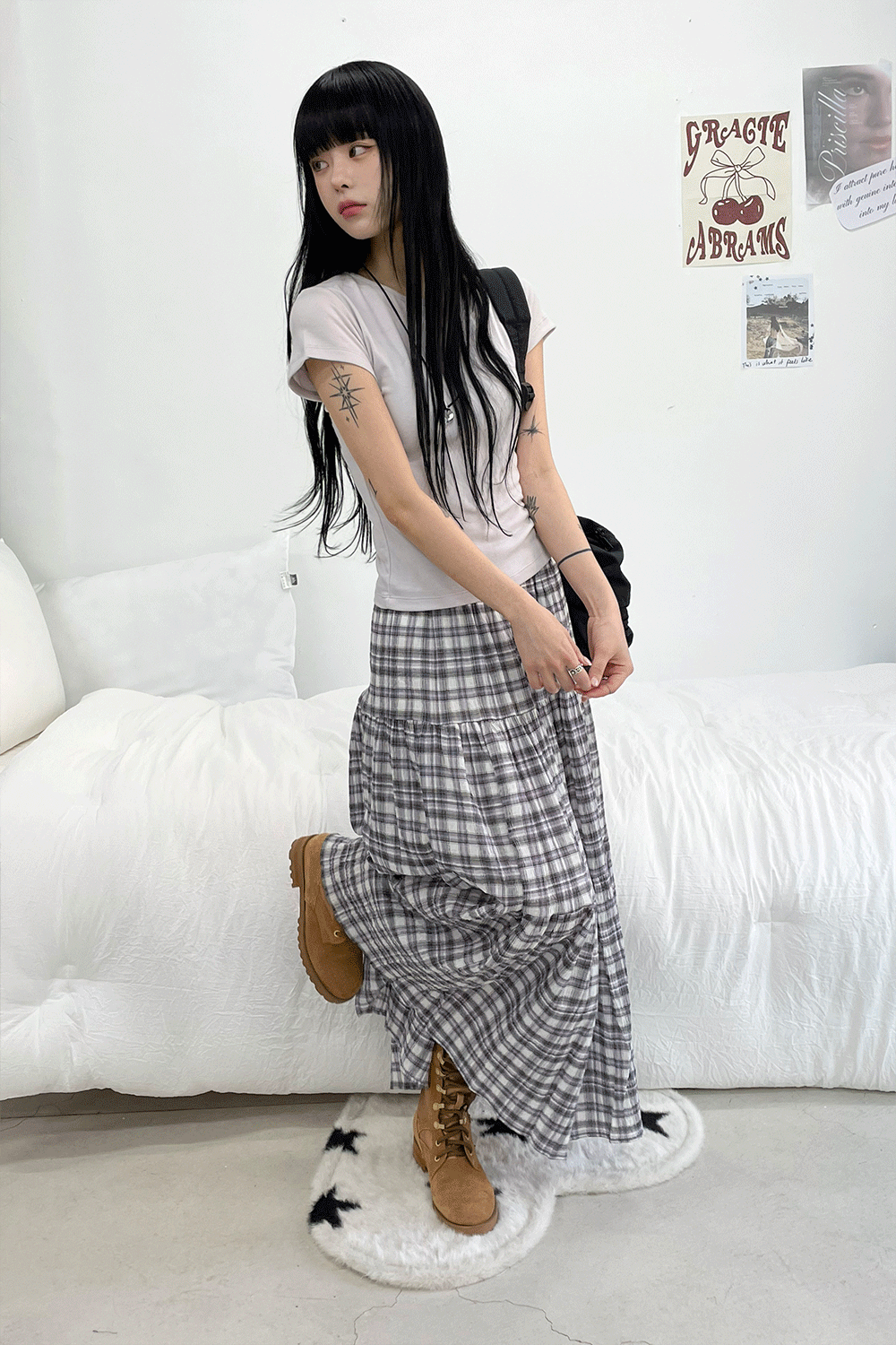 아쿠비클럽 bey check long cancan skirt (2colors)
