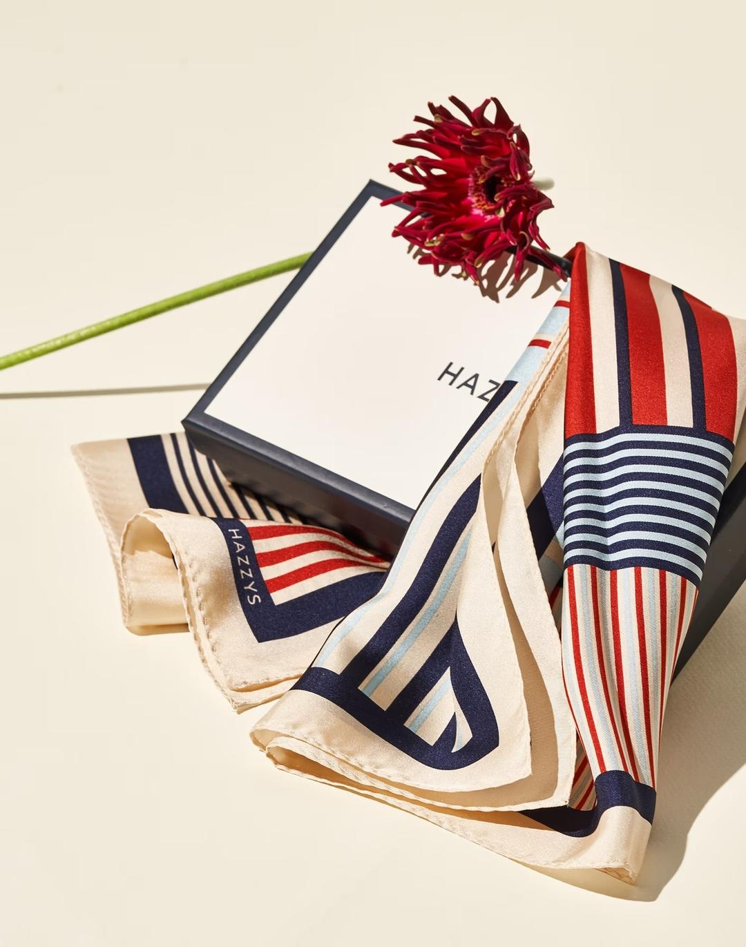 [백화점BEST][SILK100%] 아이보리 스트라이프 사각 실크 스카프