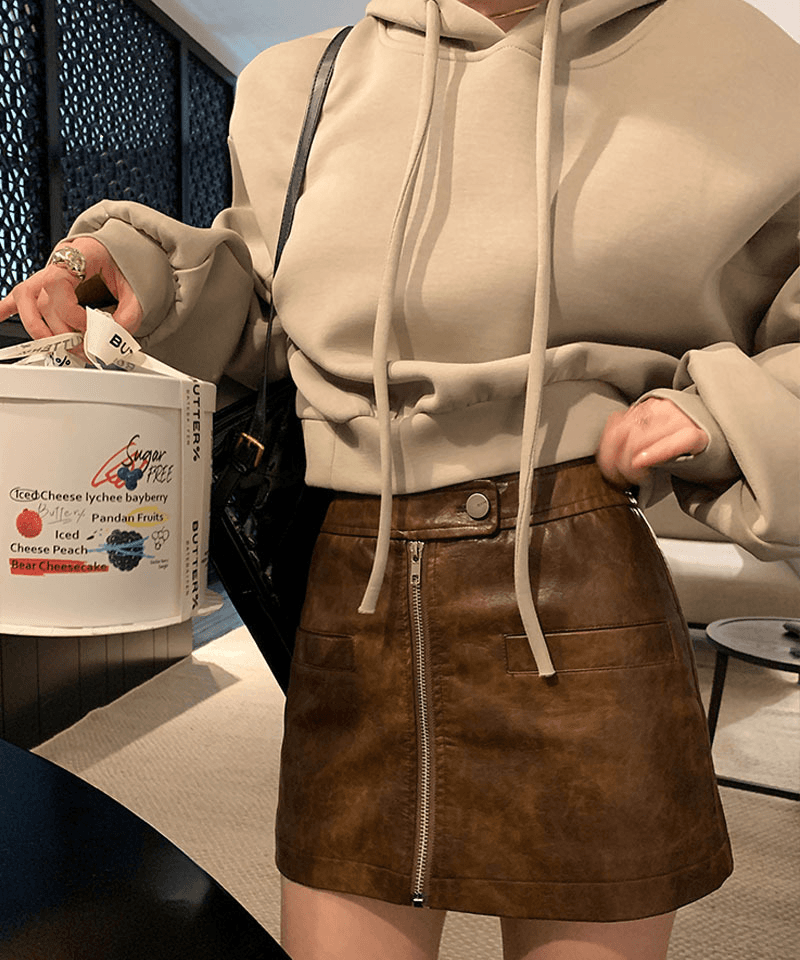 브라운 레더 지퍼 미니스커트