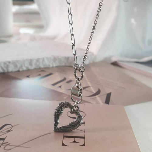 *made* 하트 빈티지 드롭 써지컬스틸 목걸이 언발 체인 키치 레이어드 포인트