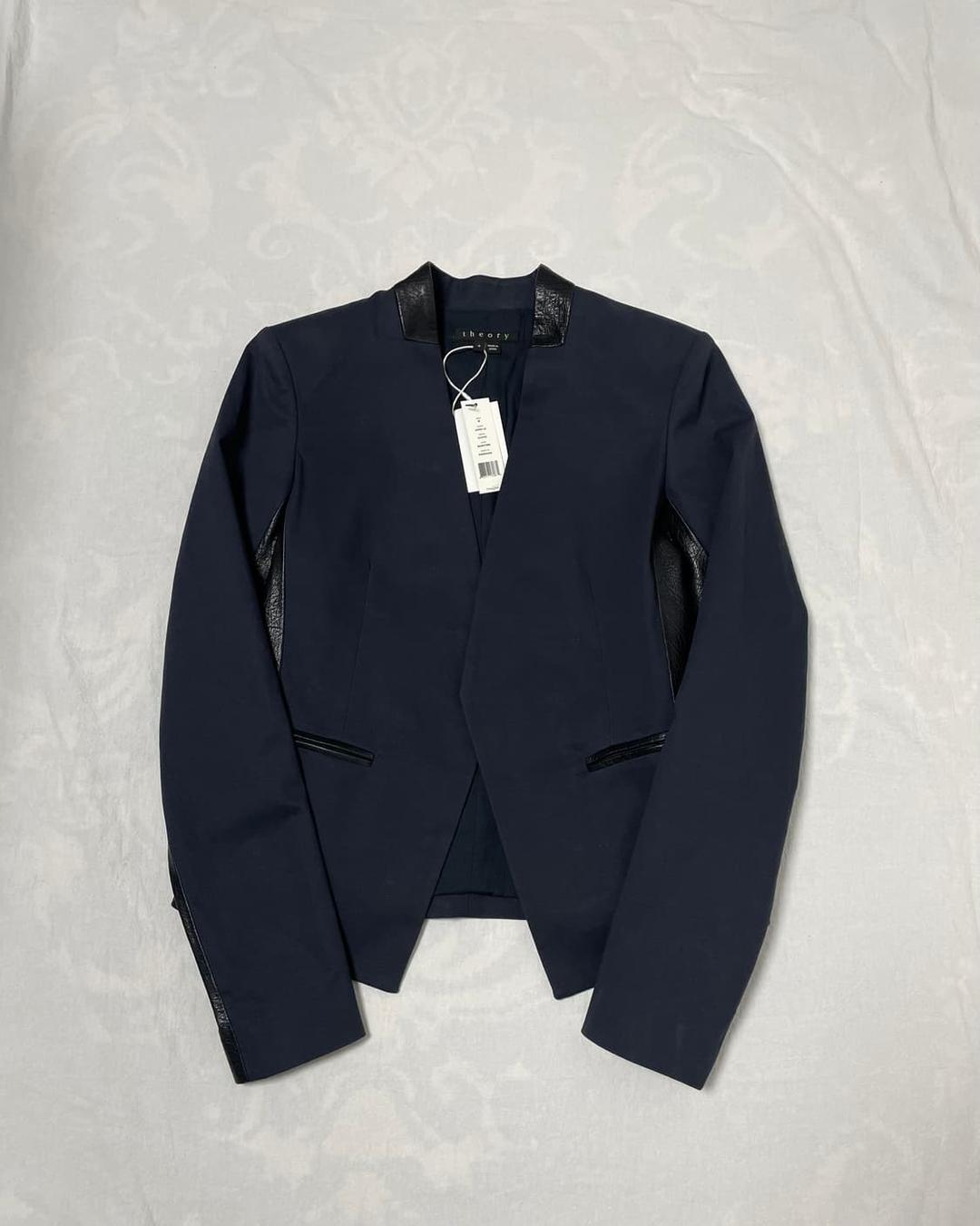 Theory Contrast Leather Panel Blazer | 후루츠패밀리