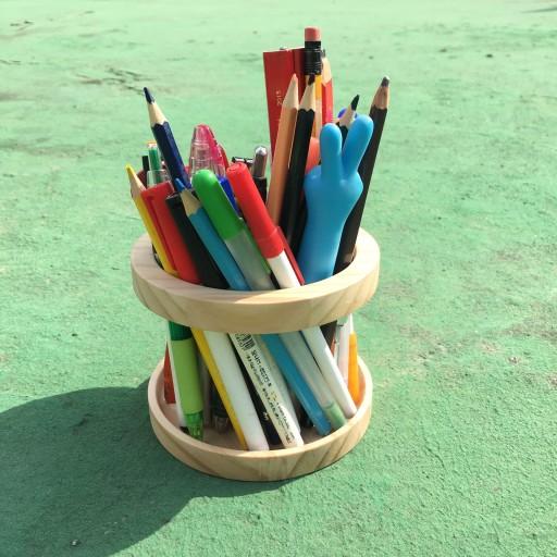 전원 단추 연필꽂이