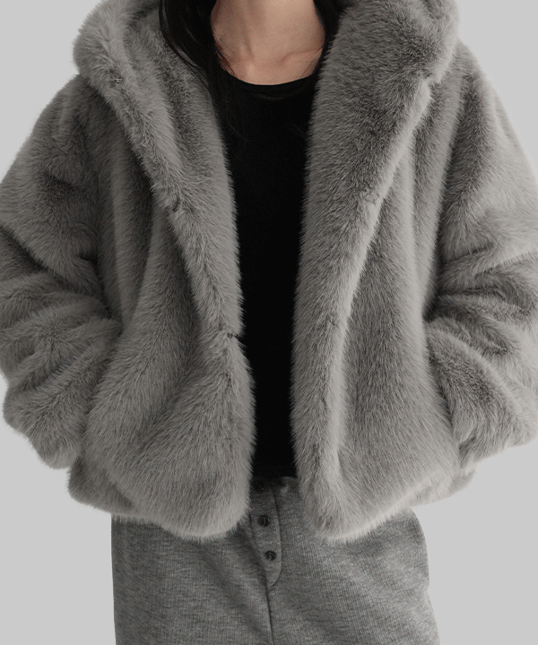 매니크 레미브 세미 크롭 후드 퍼 자켓